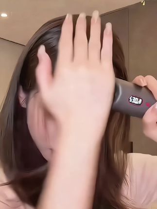 一机多用的多功能#无线直发梳 可直发可卷发可做内扣,可做八字刘海,还可做蓬松高颅顶发型,而,真是太方便了!#手残党也能学会的发型 #直发梳 #新手卷发教程 #卷发神器