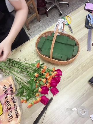 #原创视频 #仪式感不能少 #同城配送 #手艺人在抖音 #我的花店日常