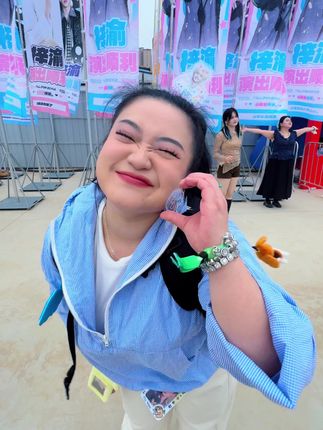 世界上可爱的女孩怎么这么多!!!今天我都遇到咯!!!#barabam #梓渝