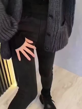 #穿搭 #小脚裤#高级感穿搭#百搭裤子#秋冬新款