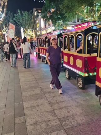 祝家人们节日快乐