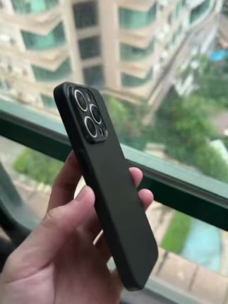 6万机主的选择,超薄0.6mm,半透微磨砂,真机开模全贴合,不顶膜不卡膜,裸机手感,防刮耐磨,无指纹,适配216个机型,十几个颜色,#数码科技 #潮牌手机壳 #手机壳 #磨砂手机壳#不沾指纹