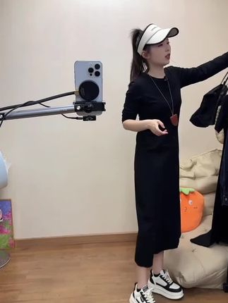 老钱风女装2025年新款时尚休闲显瘦长款打底裙短袖黑色连衣裙 #老钱风 #黑色连衣裙 #显瘦长裙