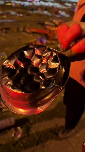 狗说一秒都不用剪,原声就行#烟花 #飞天狗盆 #新年快乐