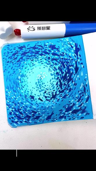 丙烯马克笔|沉溺深海
鱼群卷入蓝色漩涡,从此星河是海
临摹🍠清菡
#绘画教程 #画画其实很简单 #教你学画画 #丙烯马克笔 #马克笔绘画