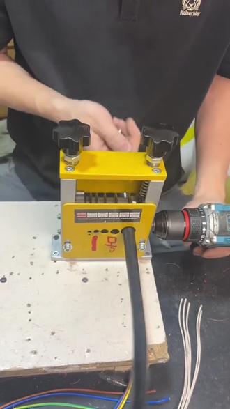 红旗专属 手摇剥线机使用教程#我要上热门 #剥线机 #技术分享 #高性能实用工具 #源头实力厂家