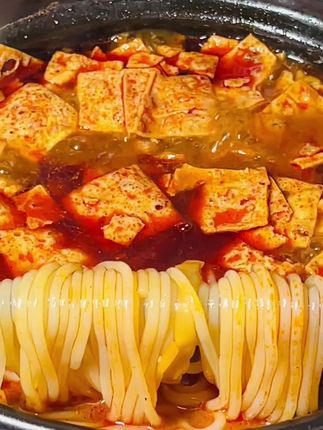 #嗦粉 #美食推荐 #好吃到爆 #唯有美食不可辜负 #螺胖子螺蛳粉加辣加臭