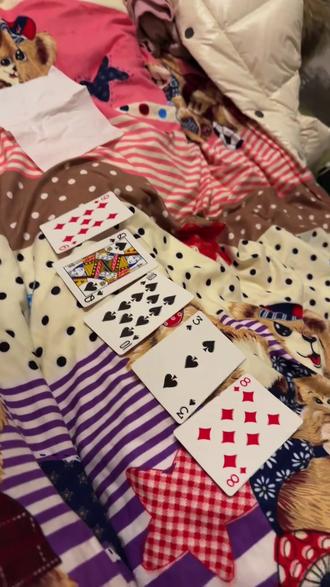 #过年打牌 一个🐮🐮,直接夯爆了#每个动作都是戏