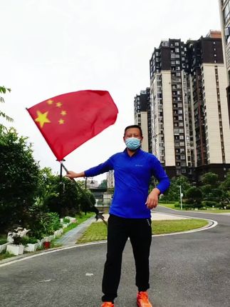 如果颜色有信仰,那一定是中国红#五星红旗迎风飘扬 #五星红旗高高挂 #五星红旗你是我的骄傲 #旗帜 #旗杆