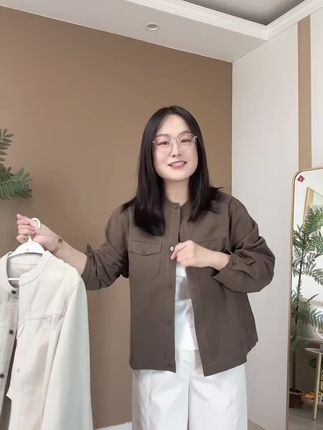 这应该是我今年买到最实惠质量还非常棒的小外套了!超级赞 #全棉立领夹克#高级感穿搭 #通勤搭配 #简约搭配 #外套穿搭