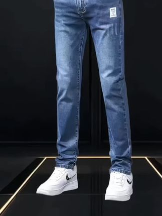 #新款 #男生穿搭 #显高显瘦显腿长 #牛仔裤 #强烈推荐