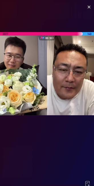 灰熊马桶里找8➕1#荒野灰熊#灰熊搜房记 #荒野归途#归途大宋#蜜蜂哥哥,