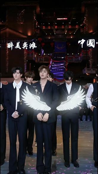 瑶瑶在闪闪发光啊#Ai瑶瑶 #银河系v #龙浩天大舞台