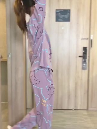 #舒适家居服 #宅家睡衣秀 #宽松版型 #女装穿搭 #睡衣家居服 @巨量千川 @巨量引擎 千川粉丝 @DOU+小助手