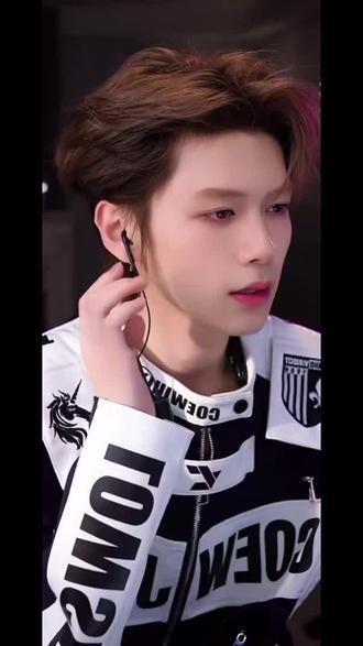 凌晨三点~
#孙恩盛#恩盛723#香菜#孙恩盛直播回放