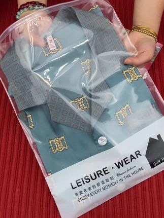 穿着这套睡衣去看电视#建军节快乐