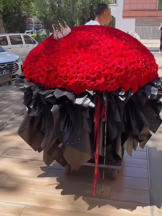 有真花99朵 红玫瑰花束 鲜花速递 全国同城配送 附近花店 男女友生日 礼物,生日快乐#同城配送#玫瑰花#表白花束#生日礼物#求婚花束