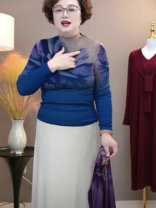 春秋百搭洋气薄款水溶羊毛打底衫女中年气质2025新款内搭中袖上衣#高级感穿搭 #时尚洋气 #羊毛衫 #中年女装 #婆婆妈妈装