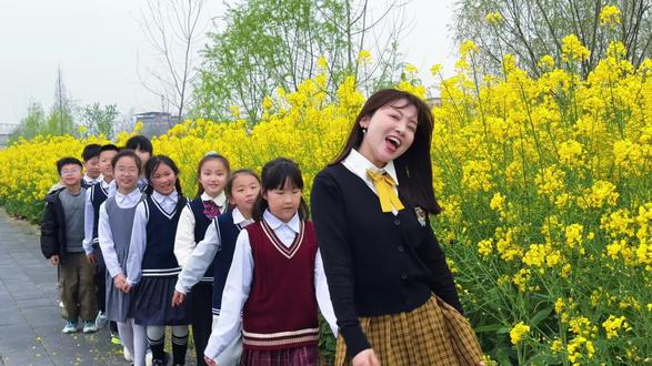 🎬你只怎样描写春天的油菜花吗?
🎙️青青口才明星娃来教你❤️
#春天 #油菜花 #口才