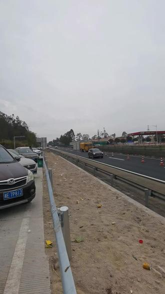 清远清新服务站2边都开通了 #高速