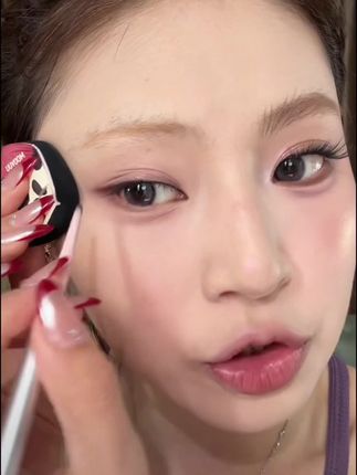 自带刀锋刷的眼线胶笔有多好用?手残党也能画出完美眼线的秘密就是它啦!!#眼线胶笔 #好物分享#防水防汗不晕染 #自用好物推荐 #平价好物