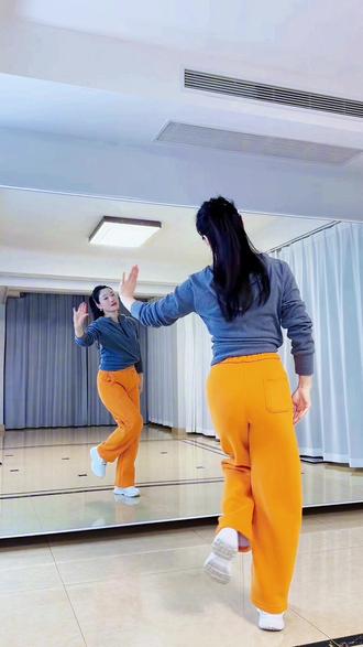 你别笑我粗糙的手0.8慢速口令教程 #零基础学舞蹈 #广场舞 #简单易学