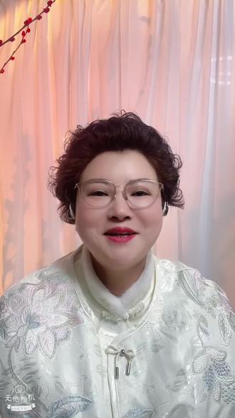 别让你的关心,逼孩子躲进手机 孩子为啥一听父母关心就烦躁?不是他不懂事,是你的关心藏着控制和焦虑。学会放下“杂质”,才能真正走进孩子心里~#亲子 #父母必看 #关系的秘密#心理学 #疗愈