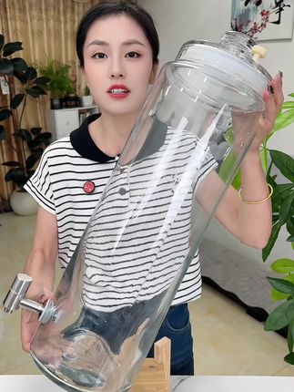 #玻璃泡酒瓶 #泡酒瓶 自带水龙头,方便又实用#美观实用 #泡酒瓶带龙头 #好物推荐🔥