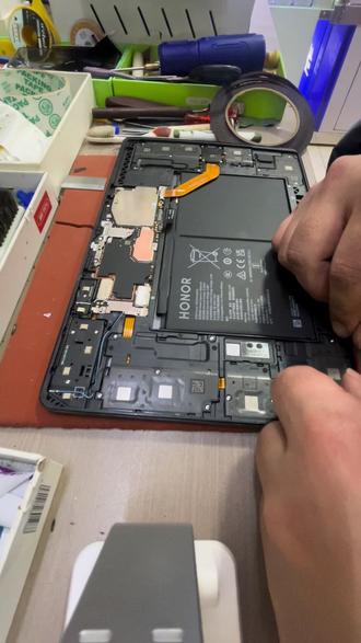 平板换屏,维修手机日常
#手机数码 #修手机 #碎屏 #主板