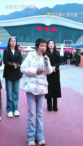 #唱歌娇娇 #精彩片段分享 #索图大舞台 娇娇唱歌的声音真的好听