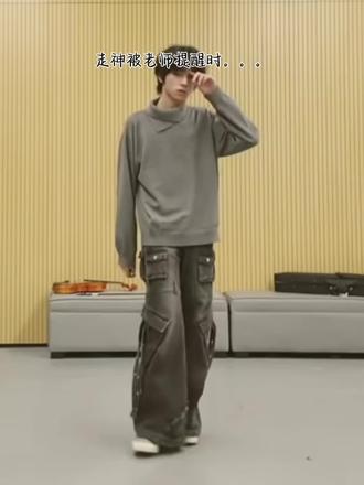 “没有人能救你”
“哥哥来救你了”