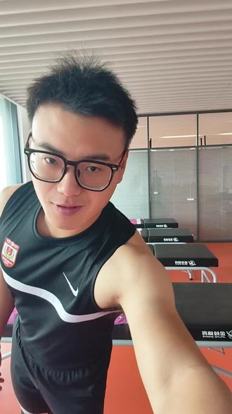 坐骨神经痛的解析和治疗#运动康复 @大广⚽️