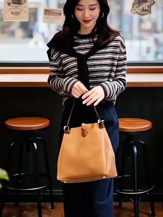 #套装#女装#高级感穿搭#洋气穿搭#秋日户外就穿琥珀系