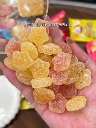 酸酸甜甜果汁味巨浓郁,嗜酸姐妹快冲!#不二家酸砂软糖 #软糖 #酸酸甜甜
