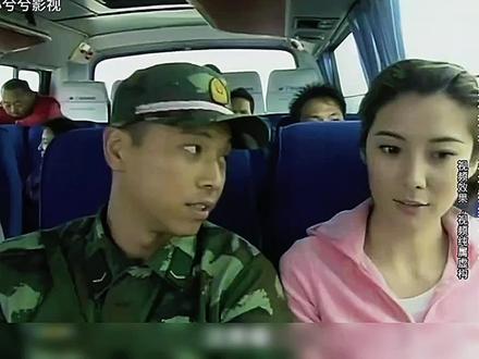 匪徒劫持大巴车,谁知武警陪女朋友回家刚好也在大巴车里,这下好精彩了#上热门🔥上热门 #好剧推荐 #百万粉丝扶持计划 #强烈推荐