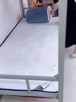 #牛奶绒床垫 #软垫 #软垫床垫 #保暖床垫 #床盖