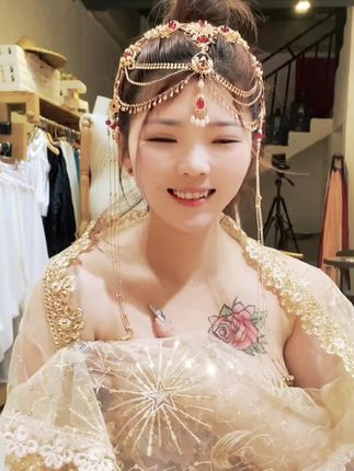 #时尚搭配服装 #我的小公主 #西域女神 #西域公主#最美新娘 怎么样小公主可爱吗!