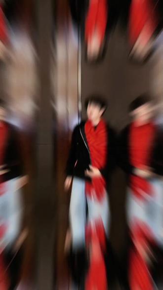 2026,紫檀为您送上最好的祝福!大家一起来看杨紫生命树!大年初一檀健次北京卫视春晚舞台#杨紫#生命树#檀健次#北京春晚舞台