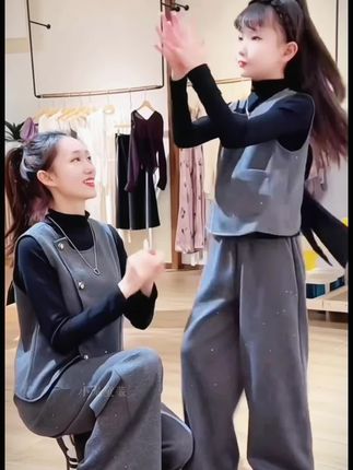 每日分享童装穿搭 洋气女童春秋马甲阔腿裤三件套#谁穿谁好看#高品质童装 #显高显瘦显腿长 #亲子装母女装