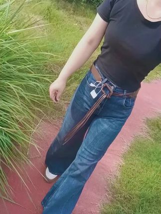 漫漫人生路 总会错几步, 走不出昨天的坎,便看不见坦荡的路…#牛仔裤#阔腿裤#气质穿搭#高级感穿搭