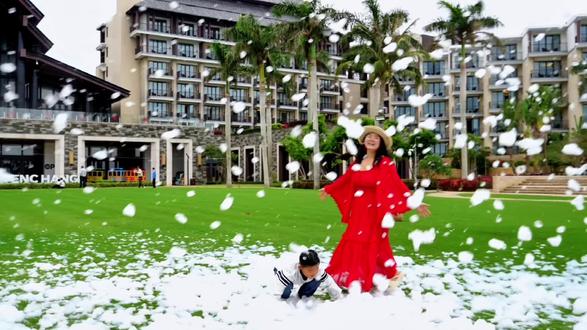 海南文昌才是遛娃的宝藏目的地,性价比还能看火箭发射#文昌绿发希尔顿酒店 #希戏淇水湾 #海南旅行 #亲子旅行