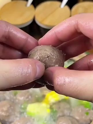 #【12袋装】潮汕正宗牛肉丸传统实心品质真空劲道火锅烧烤200g/包