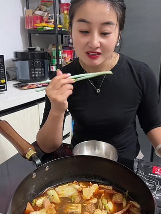 #八宝辣子夹馍 #油泼辣子面