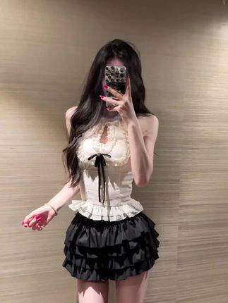 IQCQ轻奢定制法式纯欲拼接挂脖上衣女夏季高腰气质蓬蓬半身裙套装#内容过于真实 #原创视频 #励志 #日常生活 #原神千织怎么在空中换人