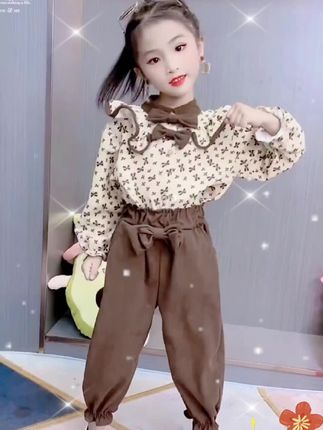 女童套装春秋款儿童洋气碎花衬衫上衣休闲韩版宝宝长裤两件套新款#早秋穿搭思路 #生女儿就是用来打扮的 #高品质童装 #女童套装 #生女儿就要这样穿
