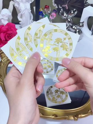 这款好韵莲莲贴纸,贴在门上,柜子上都行寓意好 #好韵连连 #福气满满 #亲测好物 #锦鲤莲花贴 #莲花贴
