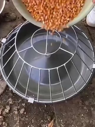 加厚牛筋鸡食槽#好物推荐🔥 #强力推荐 #厨房神器 #看过来看过来 #鸡鸭鹅养殖