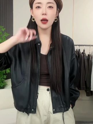 #2025春秋季皮衣短款翻领时尚短外套韩版58815百搭网红宽松复古#皮衣外套 #皮衣外套搭配 #皮衣外套女 #皮衣外套夹克 #皮衣外套推荐