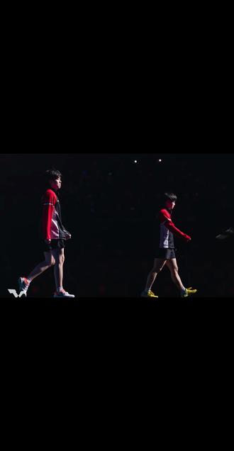 莎莎「热血笨蛋」在退赛前,向裁判确认单打退赛会不会被强制退出混双决赛,得到不会的答复后才决定放弃比赛😭😭😭 “胸前的国旗永远大于背后的姓名”!混双,虽败犹荣,但赛场从无绝对的胜负,唯有不屈的热爱与担当!@孙颖莎🇨🇳 请你听好啦,请务必一定要好好地休息,我们期待你的满血回归!!!#体育精神 #国乒 #孙颖莎 #王楚钦 #5114