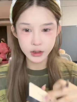 鼻子修容就用他家!立体不说还自然干净还不脏,我真的爱惨了!#新手修容 #鼻子修容 #哑光高光 #木柯诗修容 #鼻侧影修容